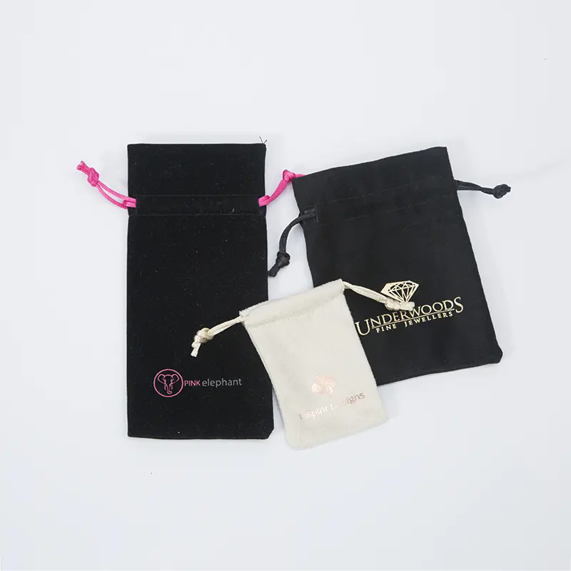 Vous recherchez un sac de rangement de haute qualité ? Sac à cordon en velours